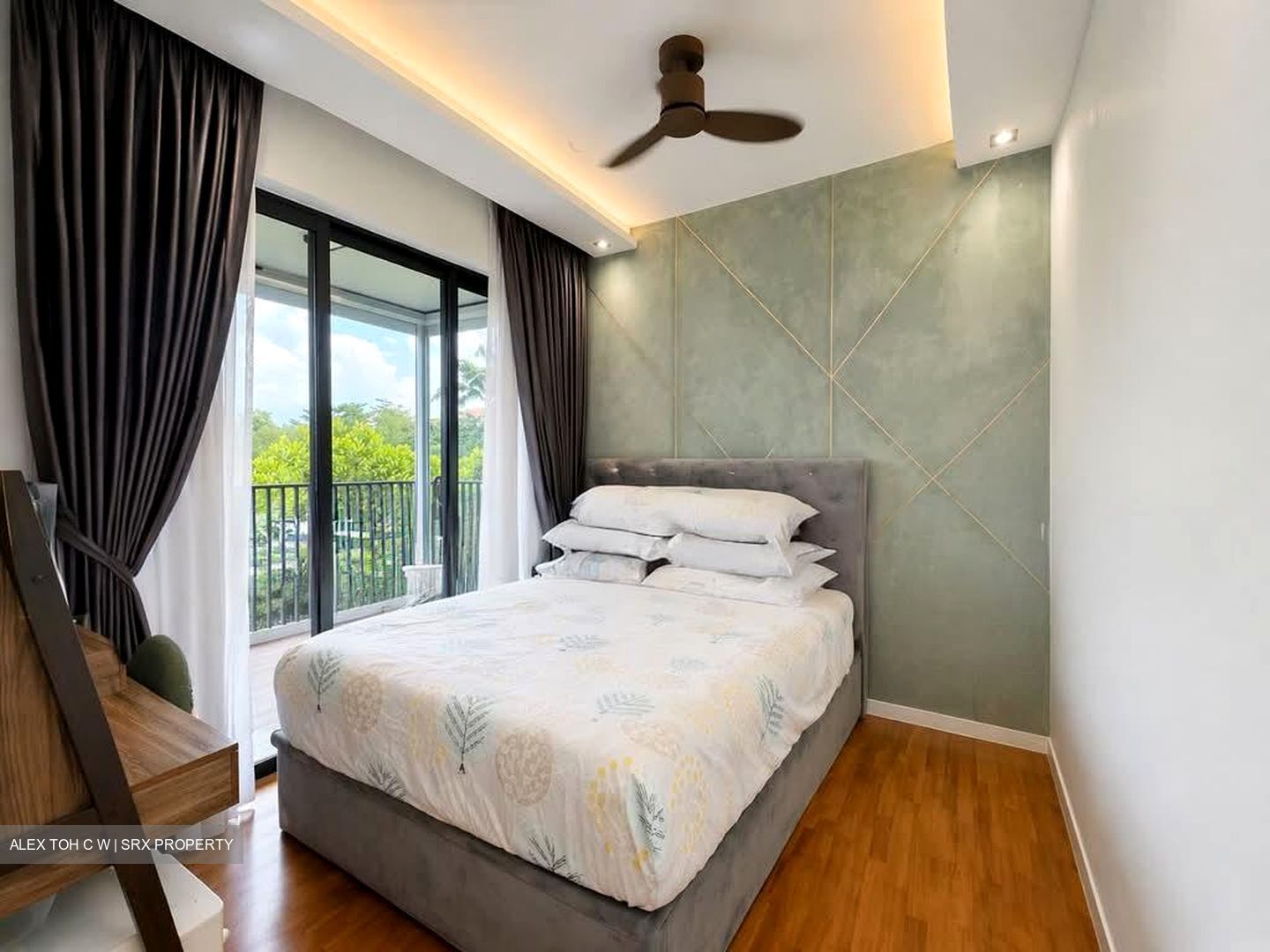 Sky Vue (D20), Condominium #579100991